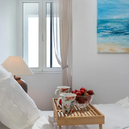 아파트 Lighthouse - Exclusive Sea View 180º, Pool, Parking